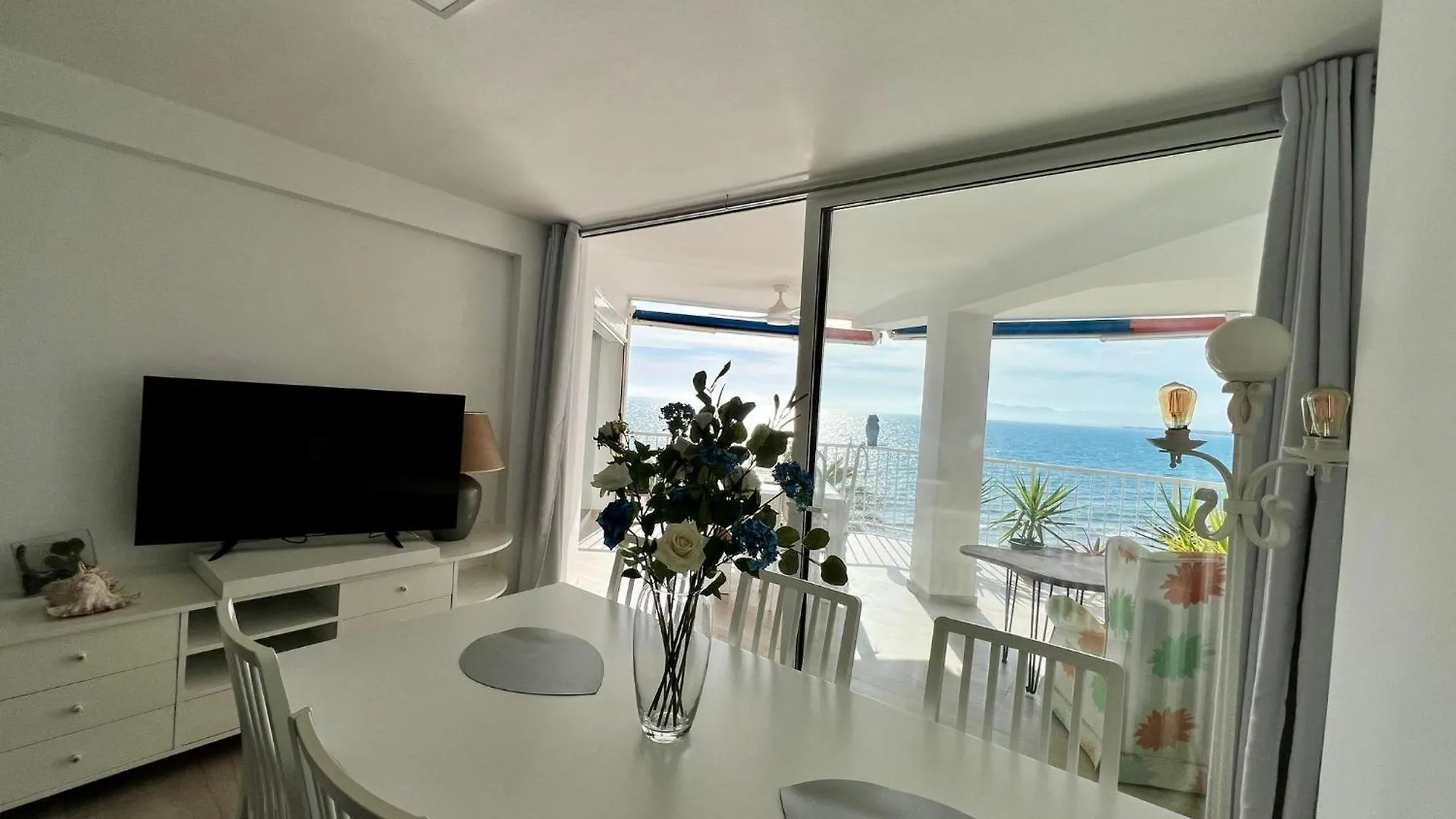 Διαμέρισμα Bello Horizonte Apartman 4B Σαλού